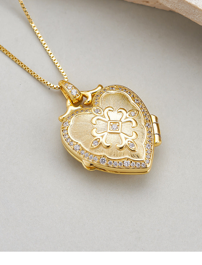 Love Photo Box Pendant - 925 Silver Couple Memorial Necklace - Unisex Accessory