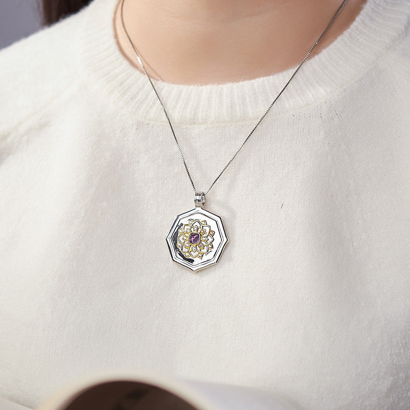 Amethyst Portrait Pendant | 925 Sterling Silver | Retro Relief Necklace