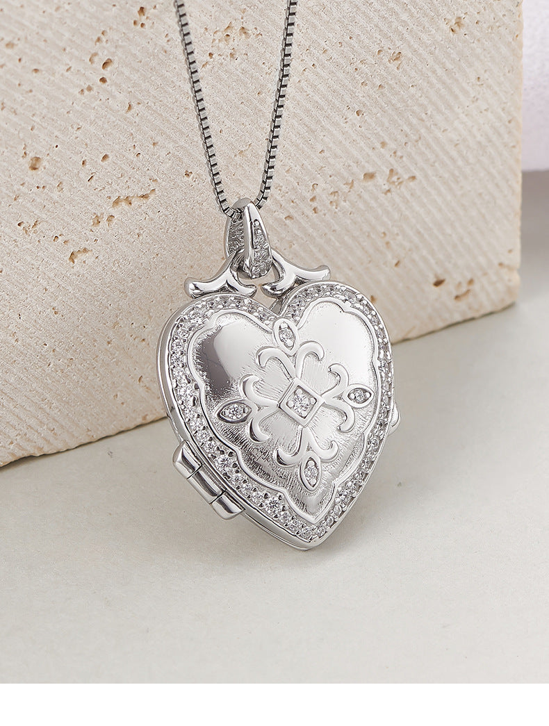 Love Photo Box Pendant - 925 Silver Couple Memorial Necklace - Unisex Accessory