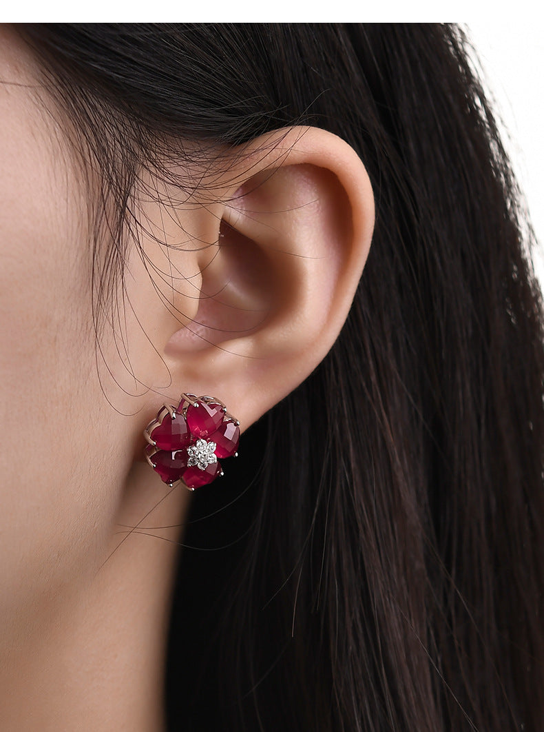 S925 silver heart-shaped redstone stud earrings fashion light luxury simple flower niche gemstone earrings women