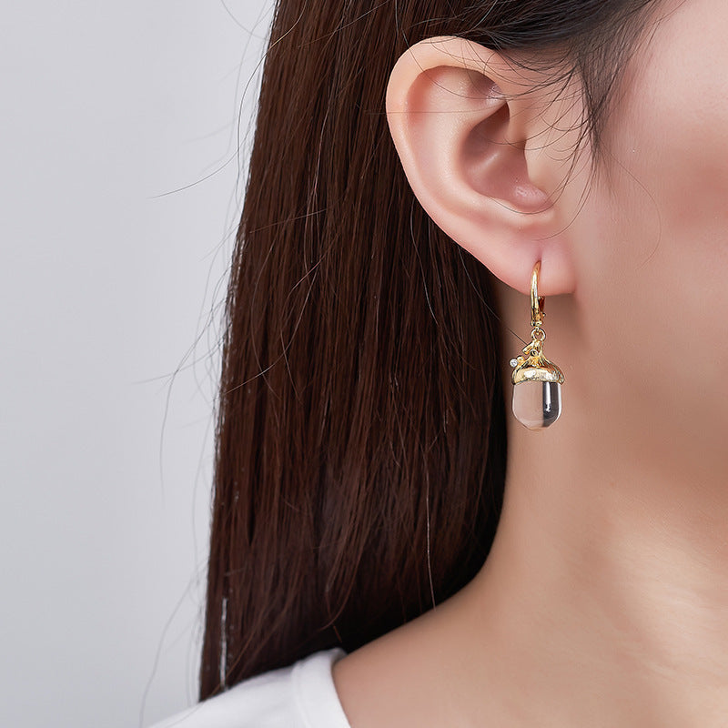 The Layering Pinecone Pendant - Delicate 925 Silver & Quartz Collarbone Chain - Effortless Minimalist Style